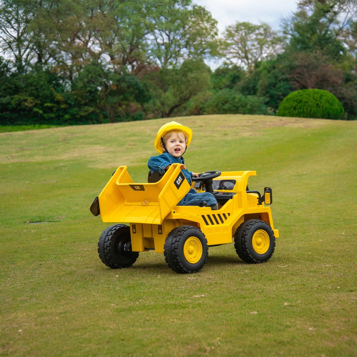 12V CAT Dump Truck Ride-On for Kids – Realistic Construction Adventure with Remote Control & Working Shovel | Ride On Kids