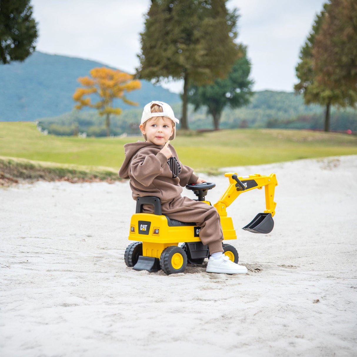 Caterpillar Foot-to-Floor Ride-On for Toddlers – Build, Play & Explore by Ride On Kids